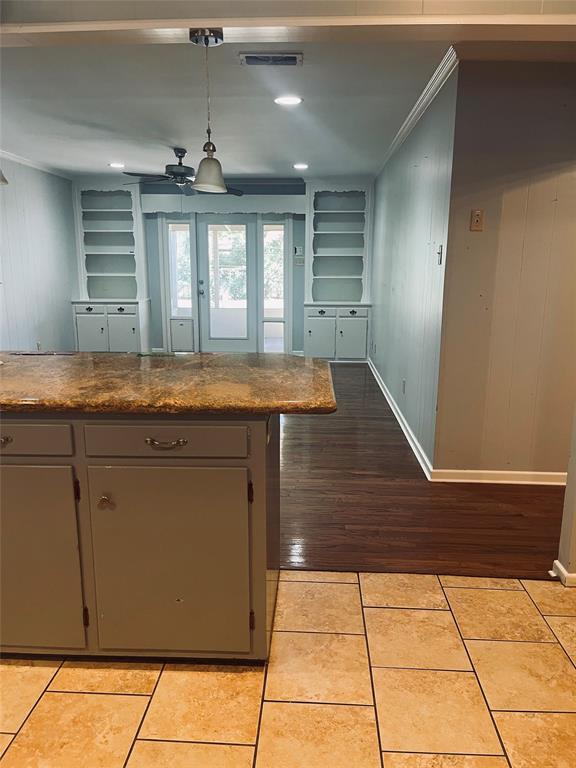 600 N Johnson Street Property Photo 5