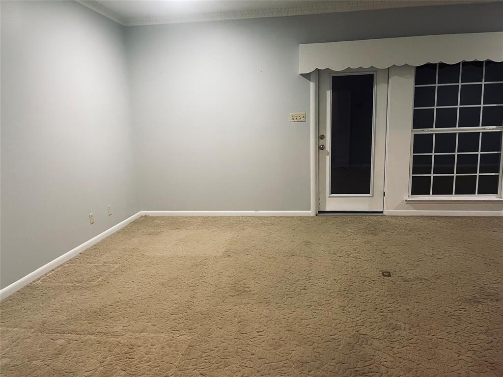 600 N Johnson Street Property Photo 10