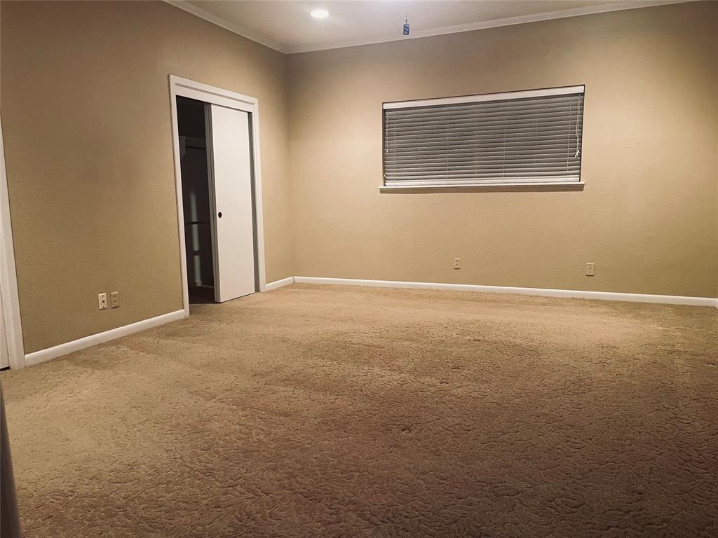 600 N Johnson Street Property Photo 14