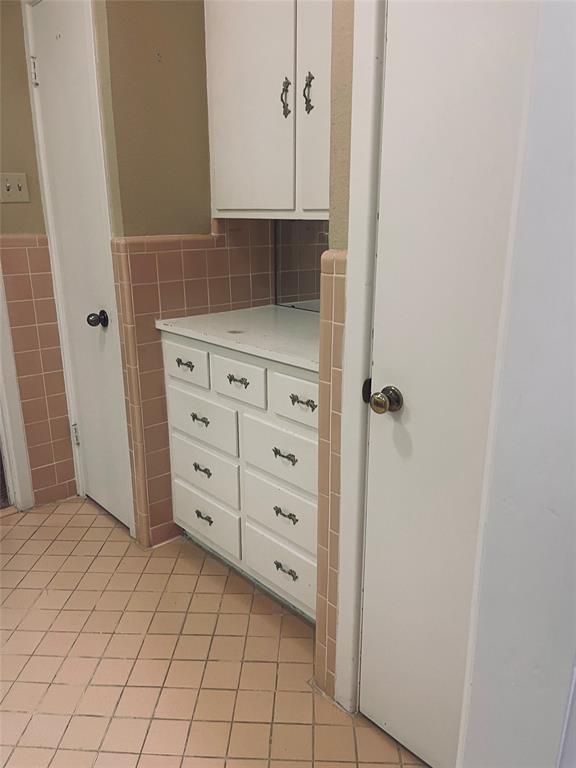 600 N Johnson Street Property Photo 16