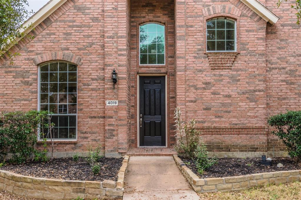 4019 Navarro Way Property Photo