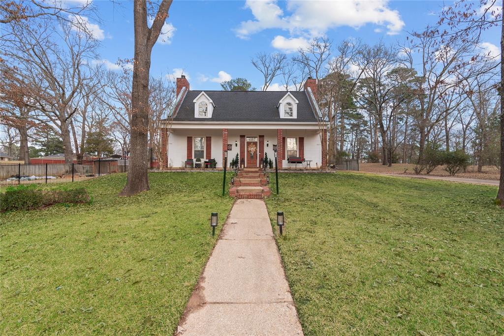 7109 Pine Oak Lane Property Photo 1