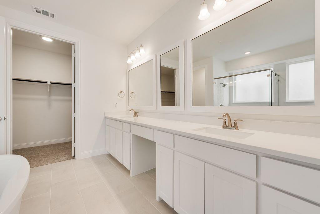 3534 Coneflower Trail Property Photo 18