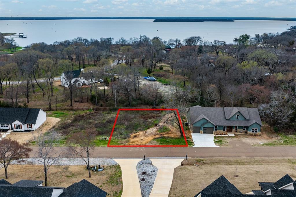 202 Splitrail Drive Property Photo 1