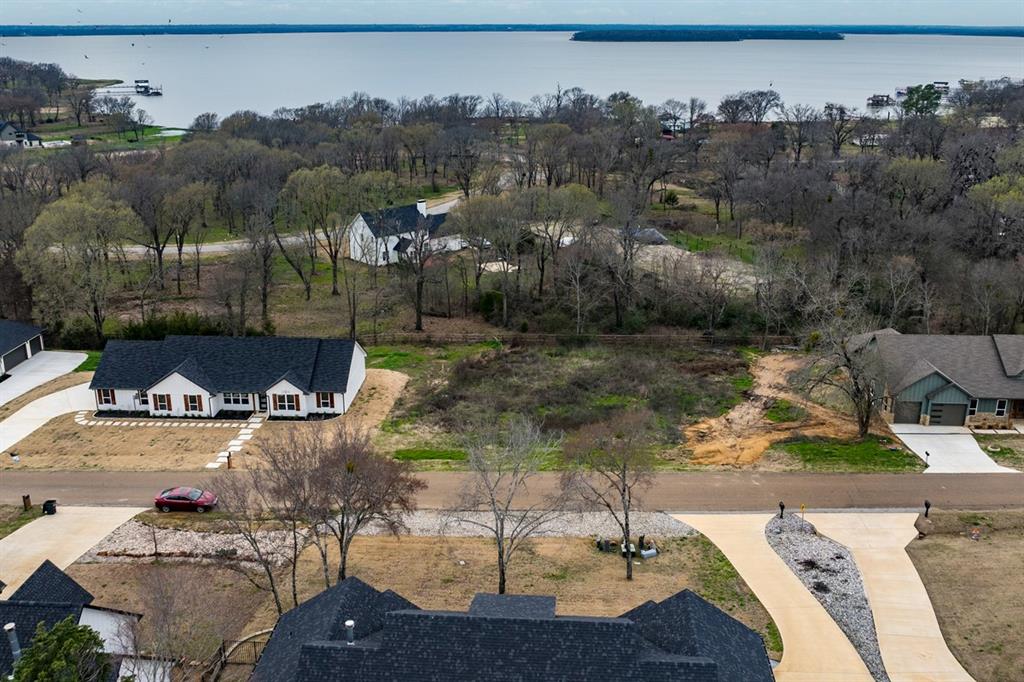 204 Splitrail Drive Property Photo 10