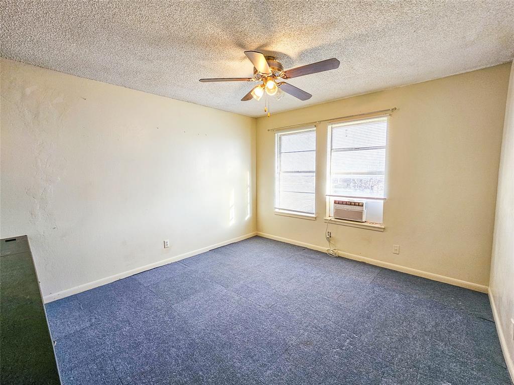 114 Scott Street Property Photo 6