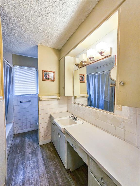 114 Scott Street Property Photo 8