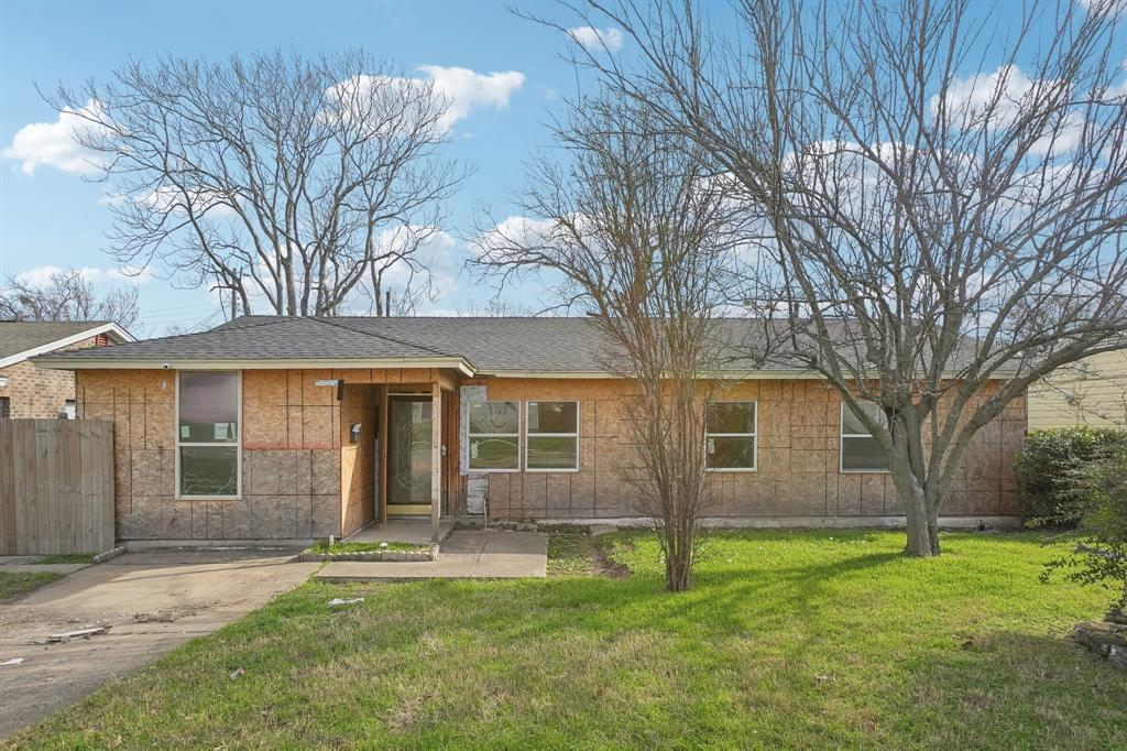 2526 Wood Valley Drive Property Photo