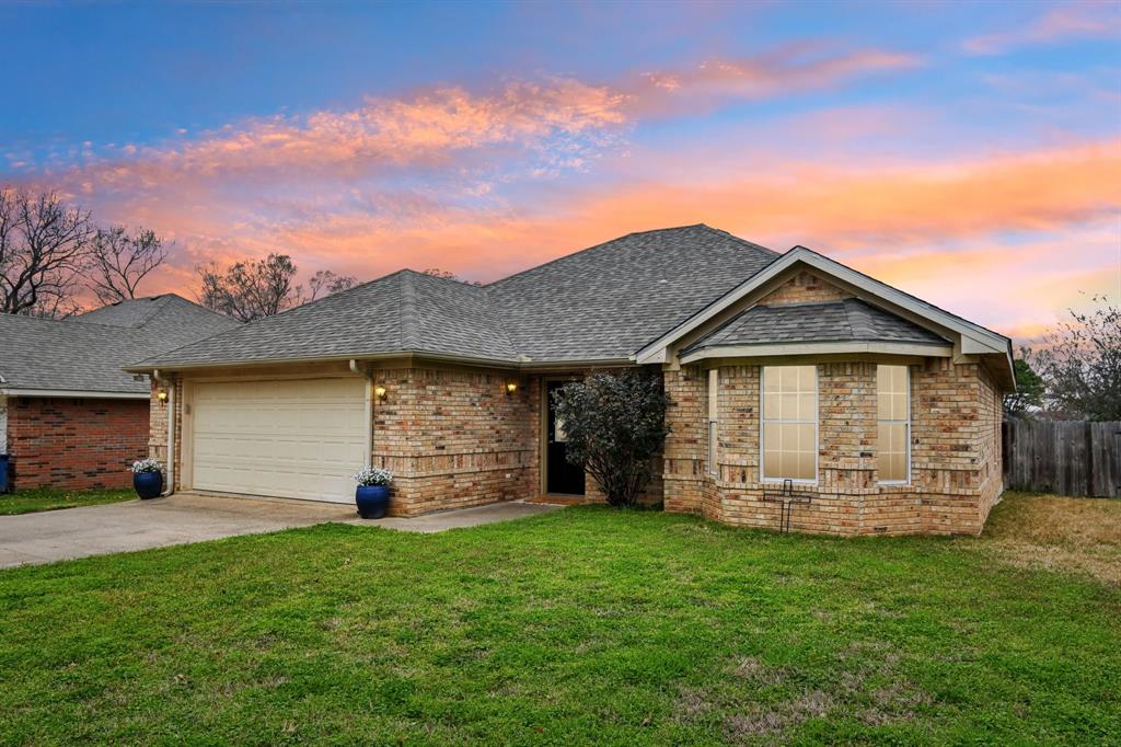 14410 Boardwalk Street Property Photo