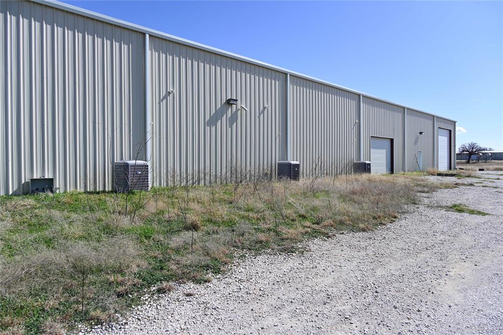 751 Fm 2408 Property Photo 5