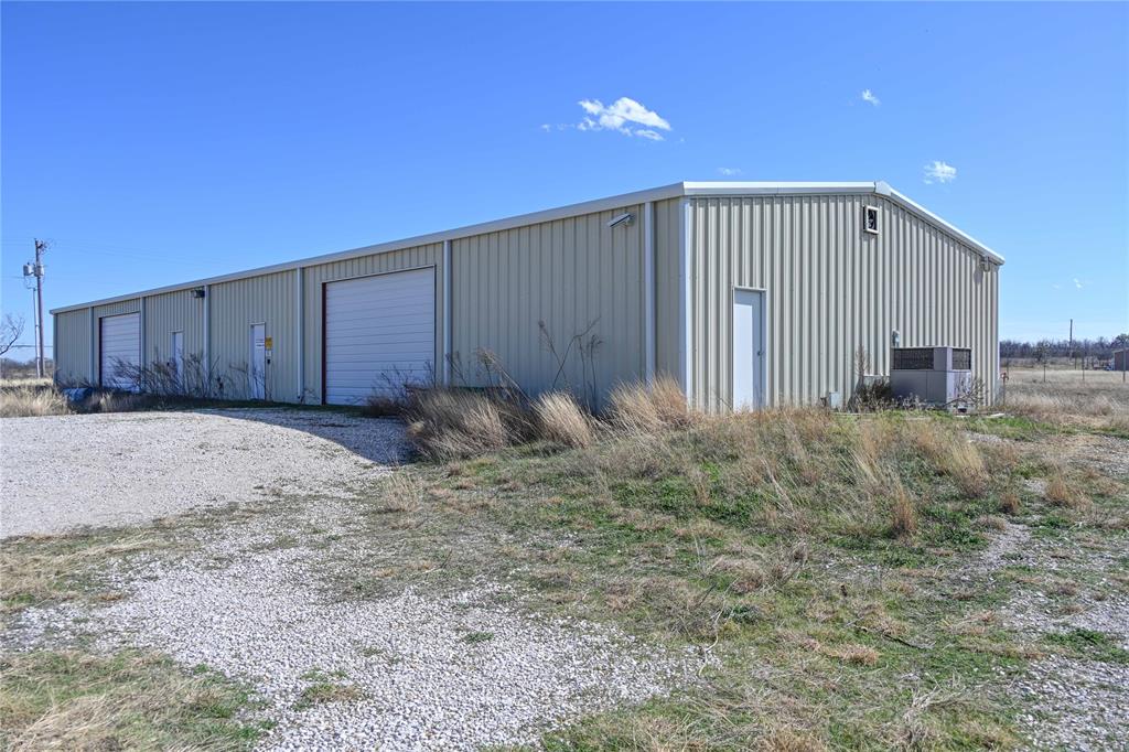 751 Fm 2408 Property Photo 8
