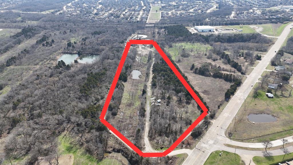 500 E Main Street Property Photo 1