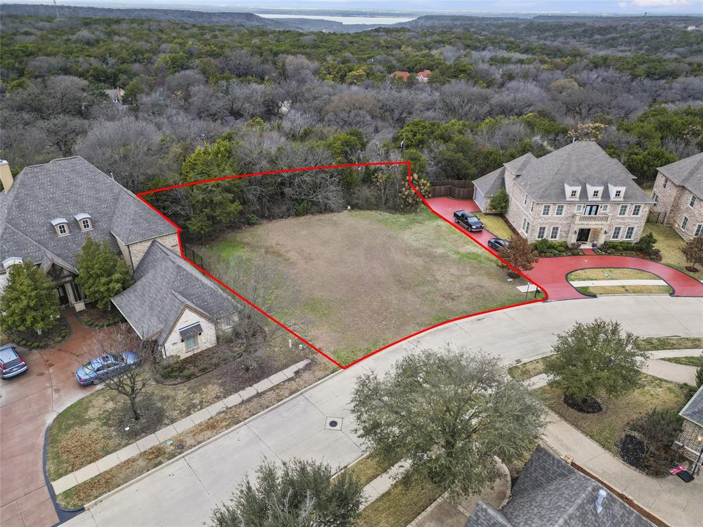 933 Belclaire Circle Property Photo