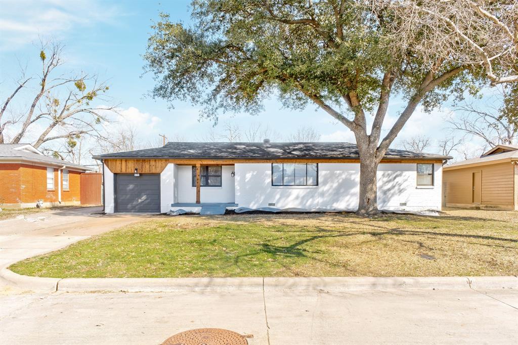 908 Dora Street Property Photo