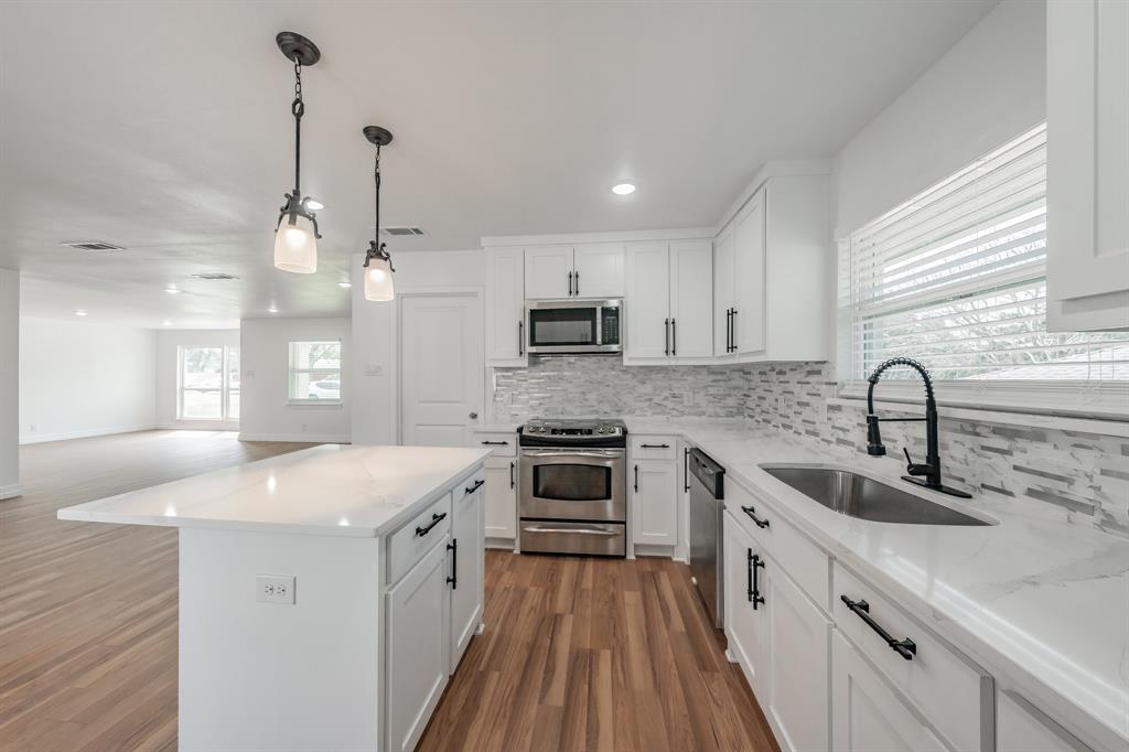 503 Woodacre Drive Property Photo 8