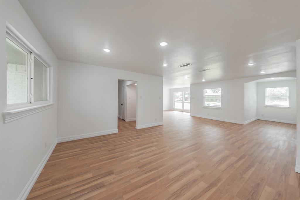 503 Woodacre Drive Property Photo 10