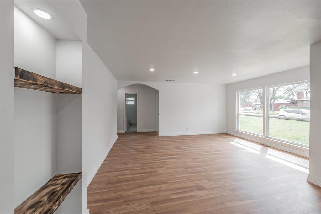 503 Woodacre Drive Property Photo 16