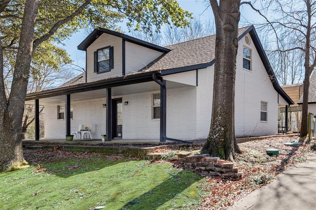 115 Bandera Circle Property Photo