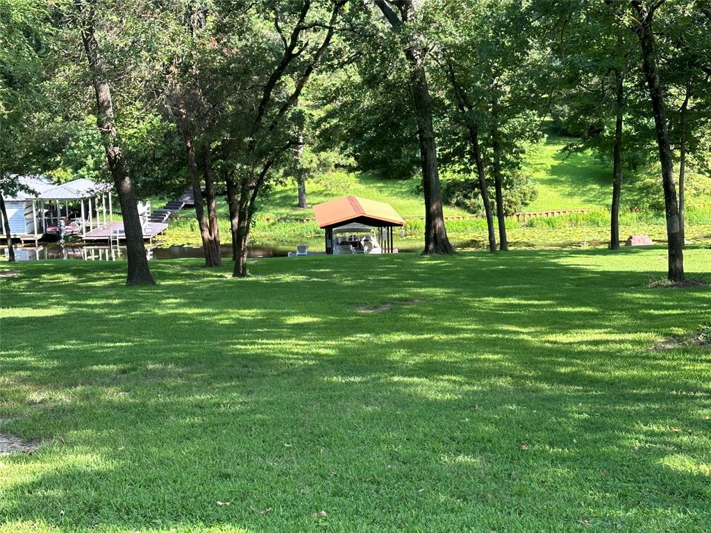 5256 Bayshore Drive Property Photo