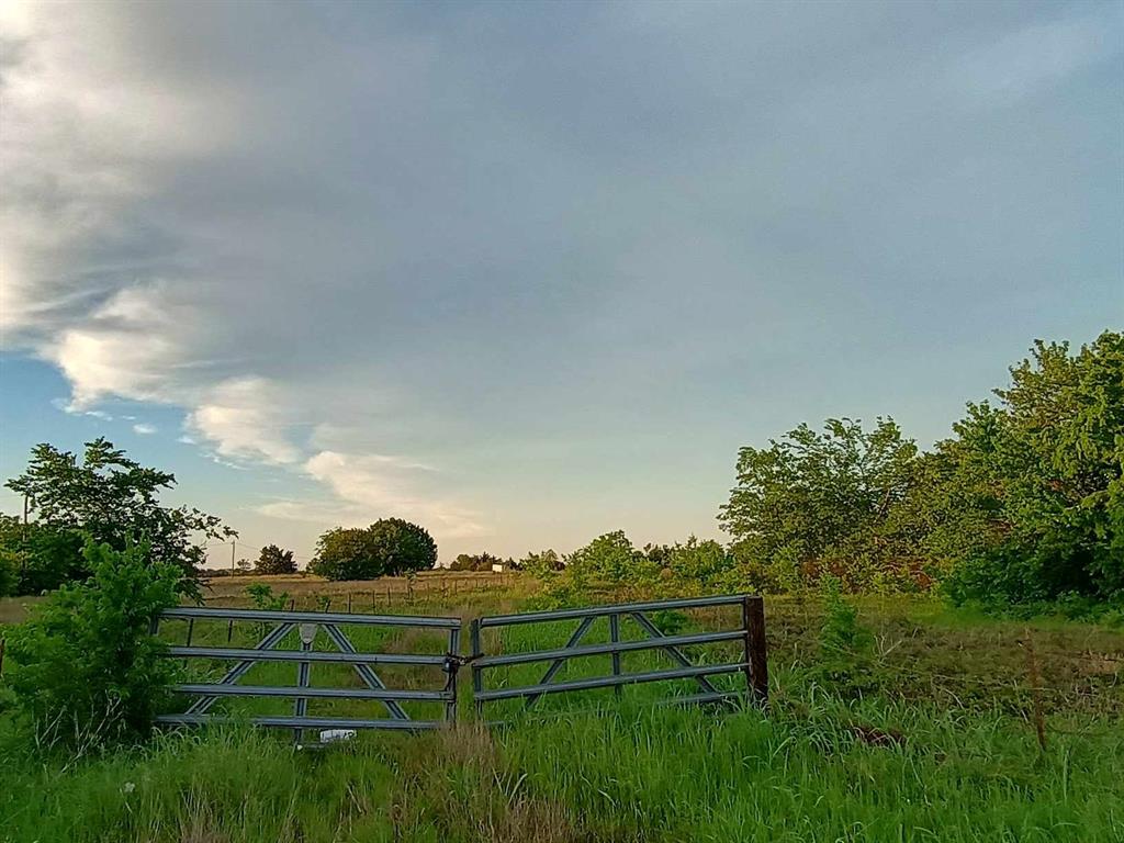 5330 I-30 Property Photo 34