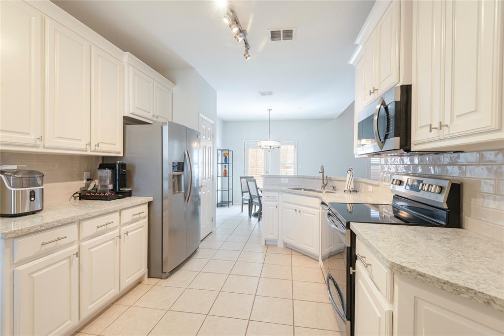 2908 Cranston Place Property Photo