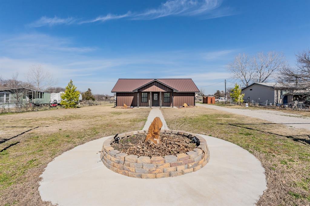 1015 Forest Oaks Property Photo