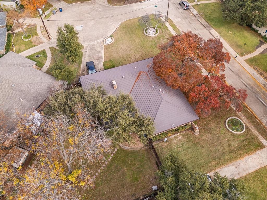 3225 Sharpview Circle Property Photo