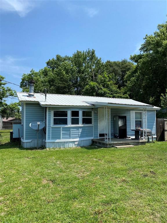 Hooks Real Estate Listings Main Image