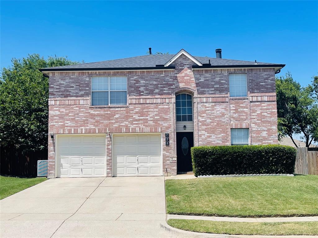 728 Oriole Drive Property Photo 1