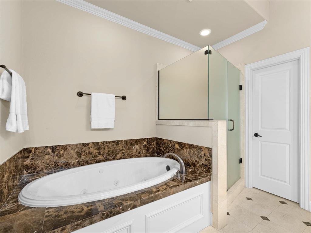 17227 Lechlade Lane Property Photo 27