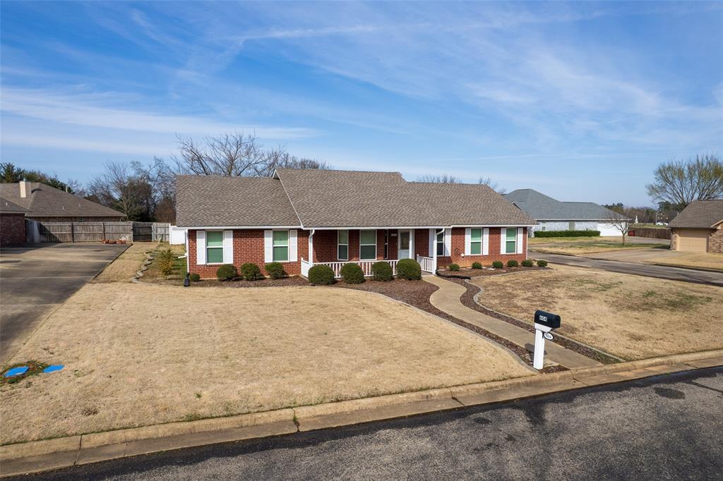 604 Mustang Property Photo