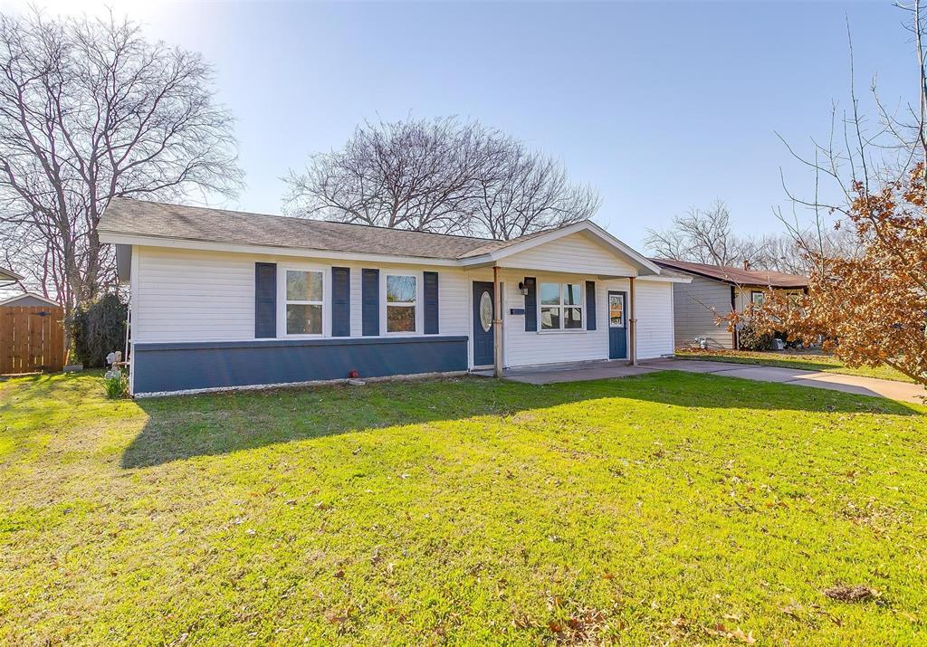 405 Nw Newton Drive Property Photo