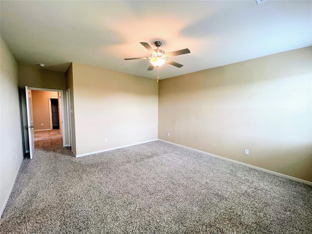 207 Lake Ridge Property Photo 14