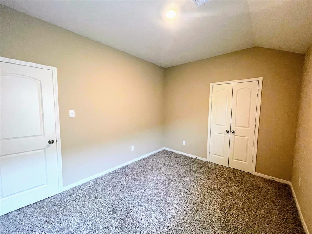 207 Lake Ridge Property Photo 24