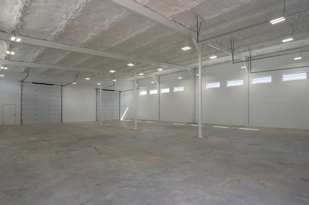 9020 S State Highway 121 2 Property Photo 8