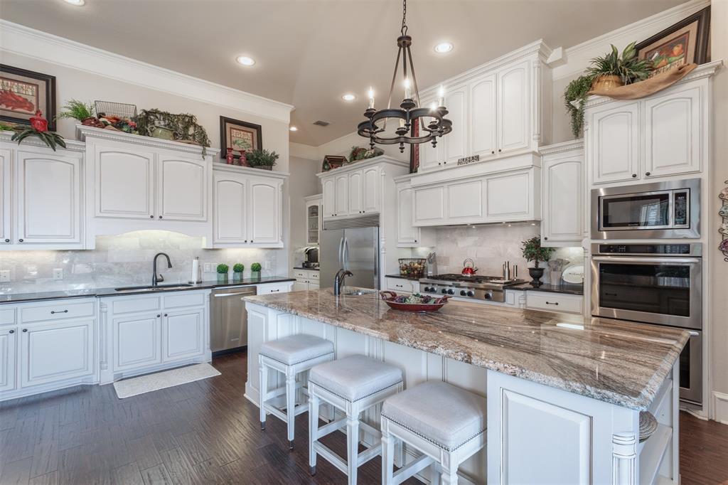 4694 Lake Breeze Drive Property Photo 15