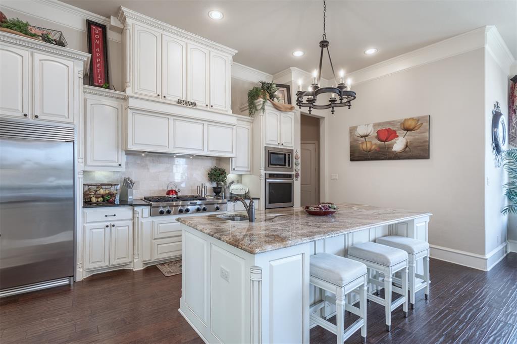 4694 Lake Breeze Drive Property Photo 17