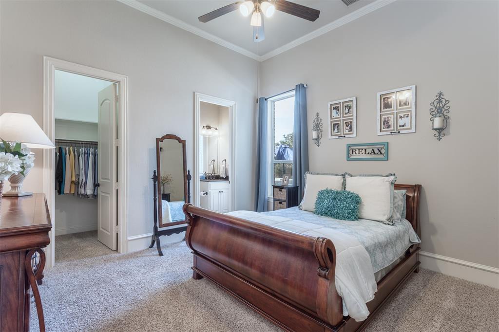 4694 Lake Breeze Drive Property Photo 19