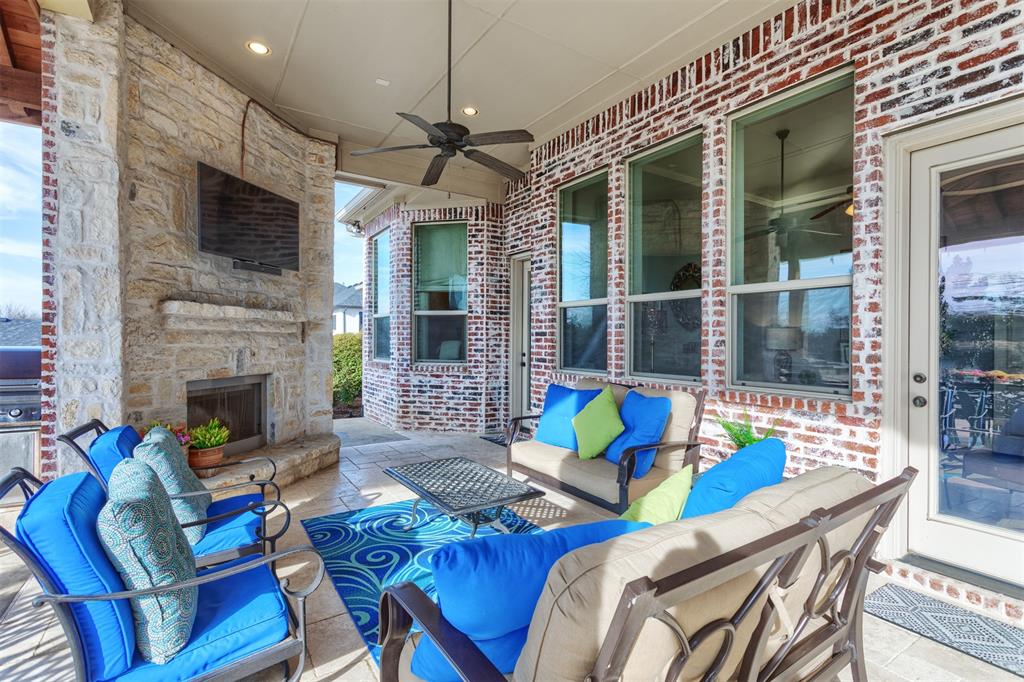4694 Lake Breeze Drive Property Photo 29