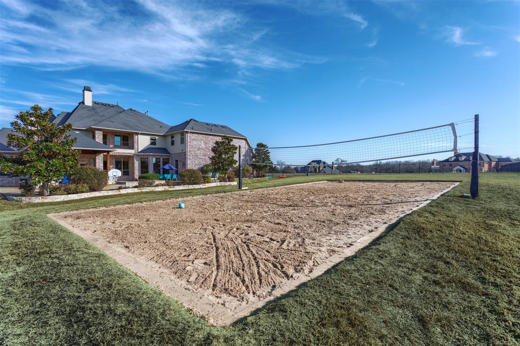 4694 Lake Breeze Drive Property Photo 32