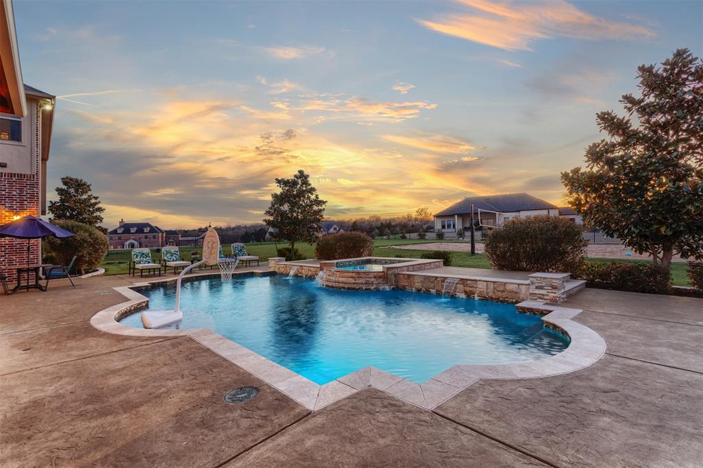 4694 Lake Breeze Drive Property Photo 33