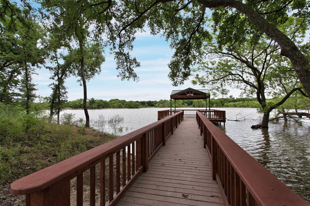 4694 Lake Breeze Drive Property Photo 39