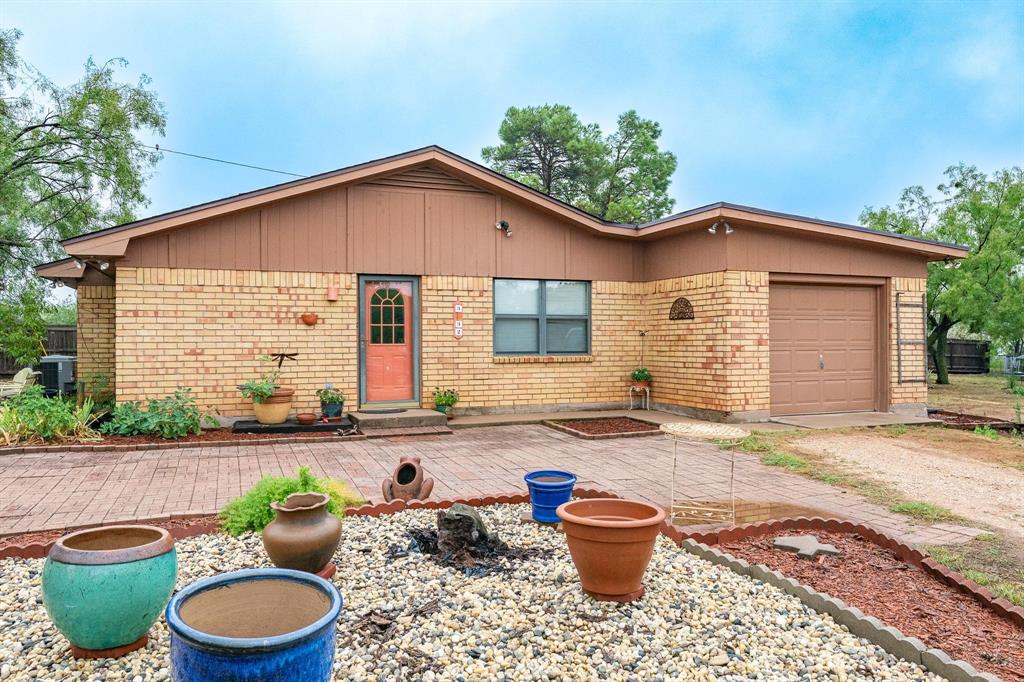 3332 Hayter Road Property Photo