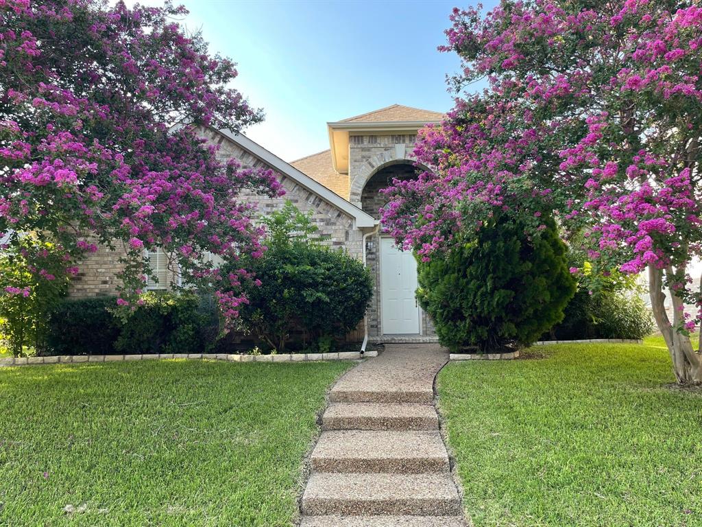 2050 Saint Anne Drive Property Photo