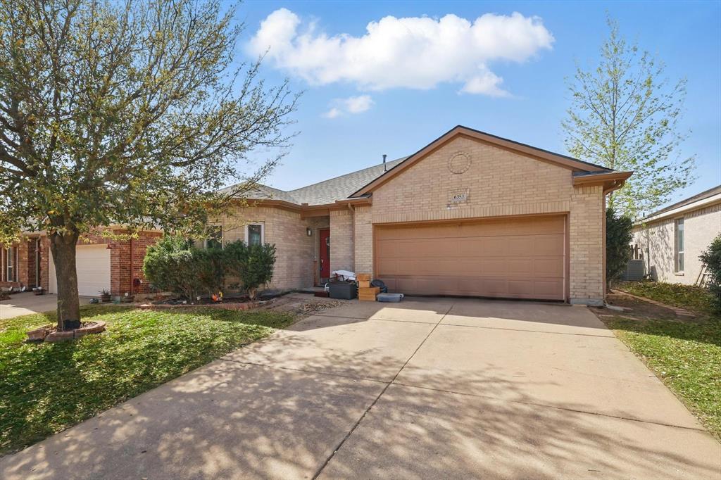 6353 Redeagle Creek Drive Property Photo