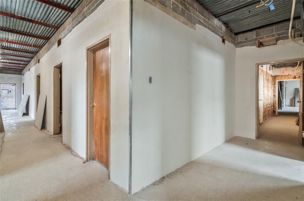 3325 Phoenix Drive Property Photo 10