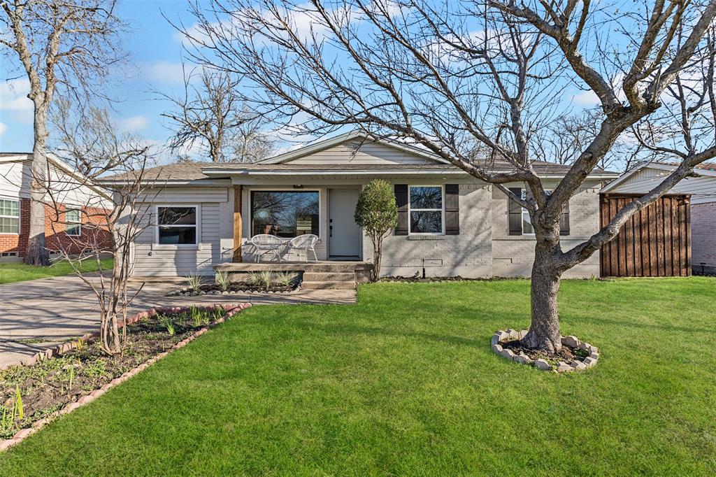2525 Lakewood Drive Property Photo
