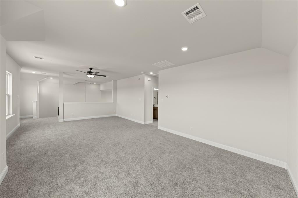 6725 Emerson Drive Property Photo 31