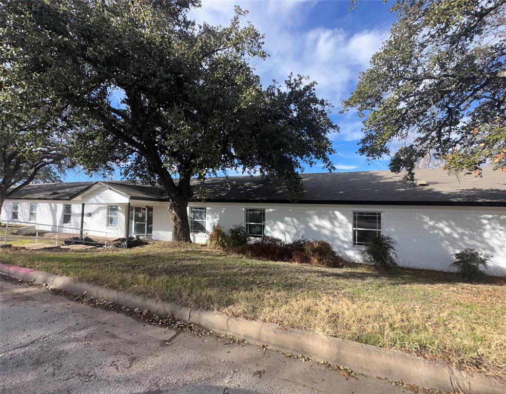 1405 W Storey Street Property Photo