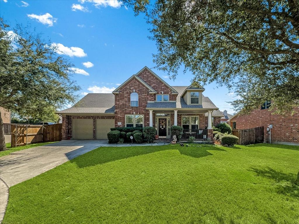 2411 Lakewood Drive Property Photo 1